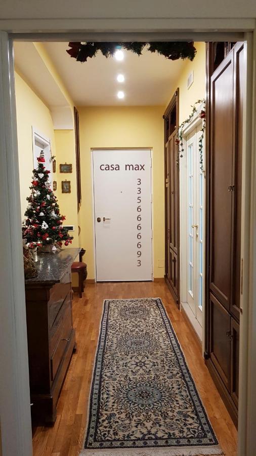 Casa Max Appartement Napels Buitenkant foto