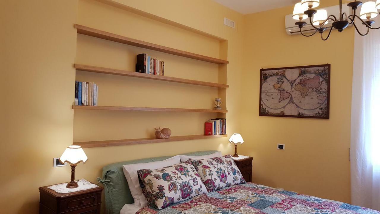 Casa Max Appartement Napels Buitenkant foto